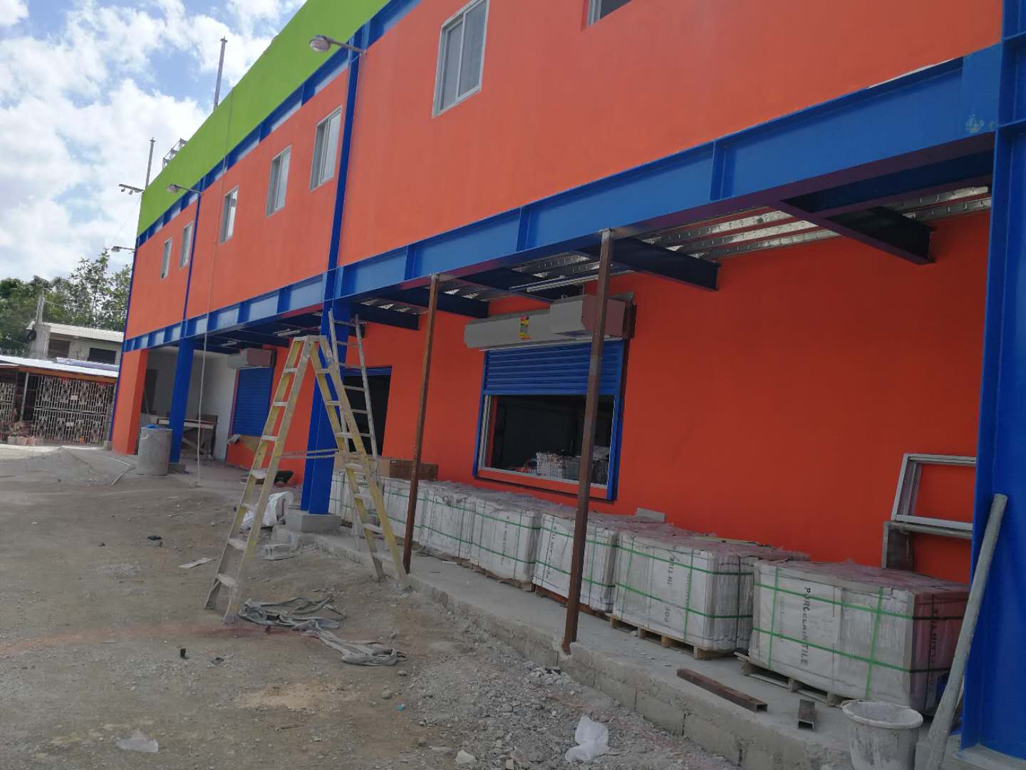 Steel structure in Jamaica supermarket